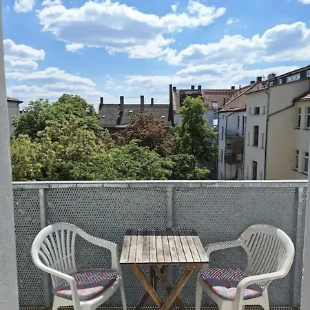 Grosses Mit Altbau-charme * Lipsko