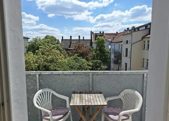 Grosses Mit Altbau-charme * Lipsko